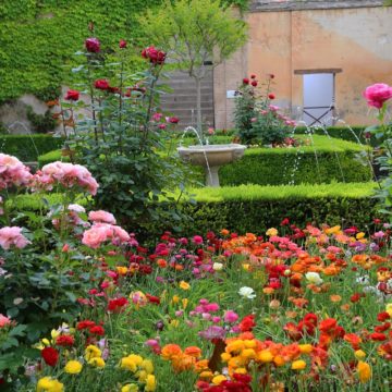 Восточные мотивы в оформлении ландшафтов