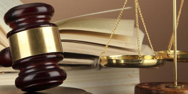 Представництво у суді професійного адвоката Представництво у суді професійного адвоката