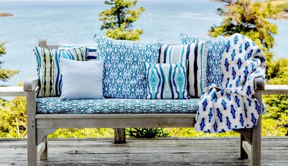 Ткани OUTDOOR для обивки уличной мебели